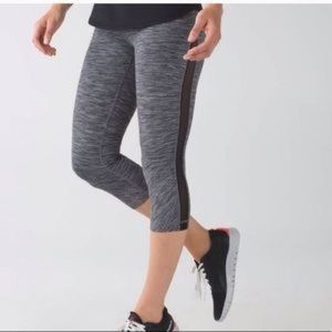 Lululemon Gather & Sprint Crop Grey/Black WAFS